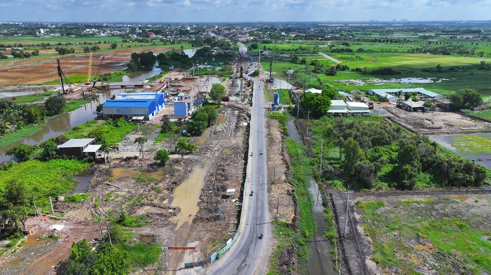 Toàn cảnh tuyến vành đai 3 TP.HCM sau hơn 1 năm thi công (2).JPG