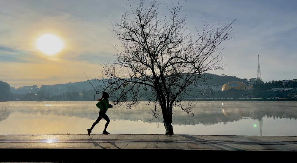 Hai cô gái Gen Z và hành trình đi bộ từ Sài Gòn về quê ăn Tết (3).jpg