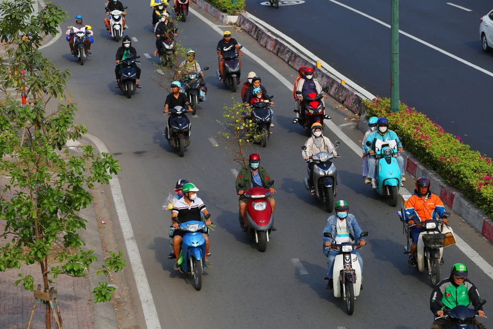 Giao thông TP.HCM thông thoáng những ngày cuối năm Giáp Thìn (10).JPG