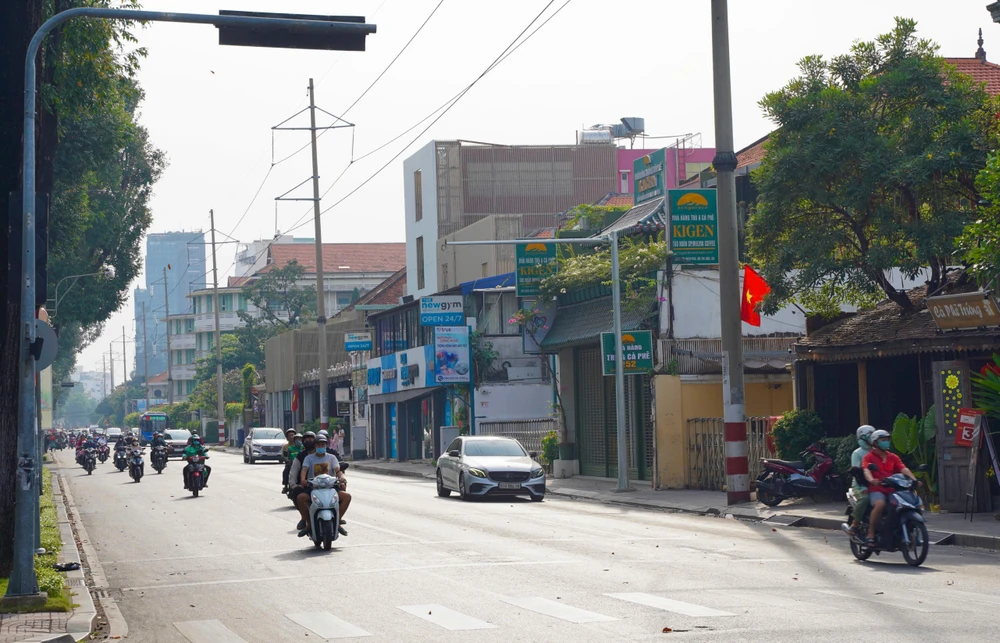 Giao thông TP.HCM thông thoáng những ngày cuối năm Giáp Thìn (13).jpg