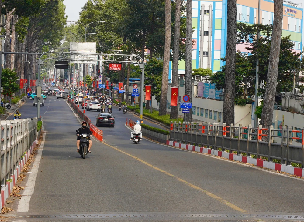 Giao thông TP.HCM thông thoáng những ngày cuối năm Giáp Thìn (18).jpg