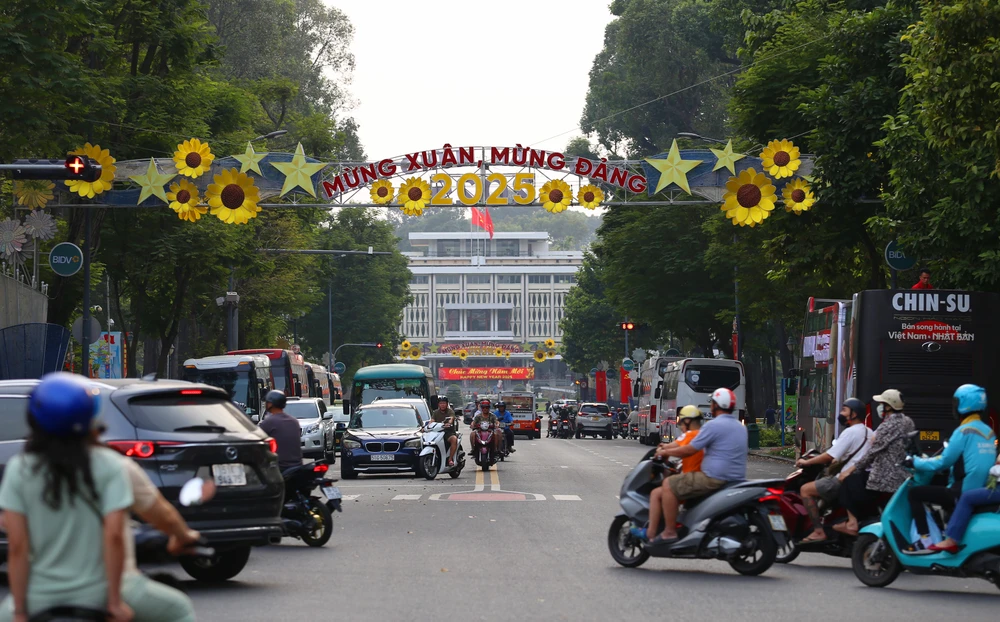 Giao thông TP.HCM thông thoáng những ngày cuối năm Giáp Thìn (6).JPG