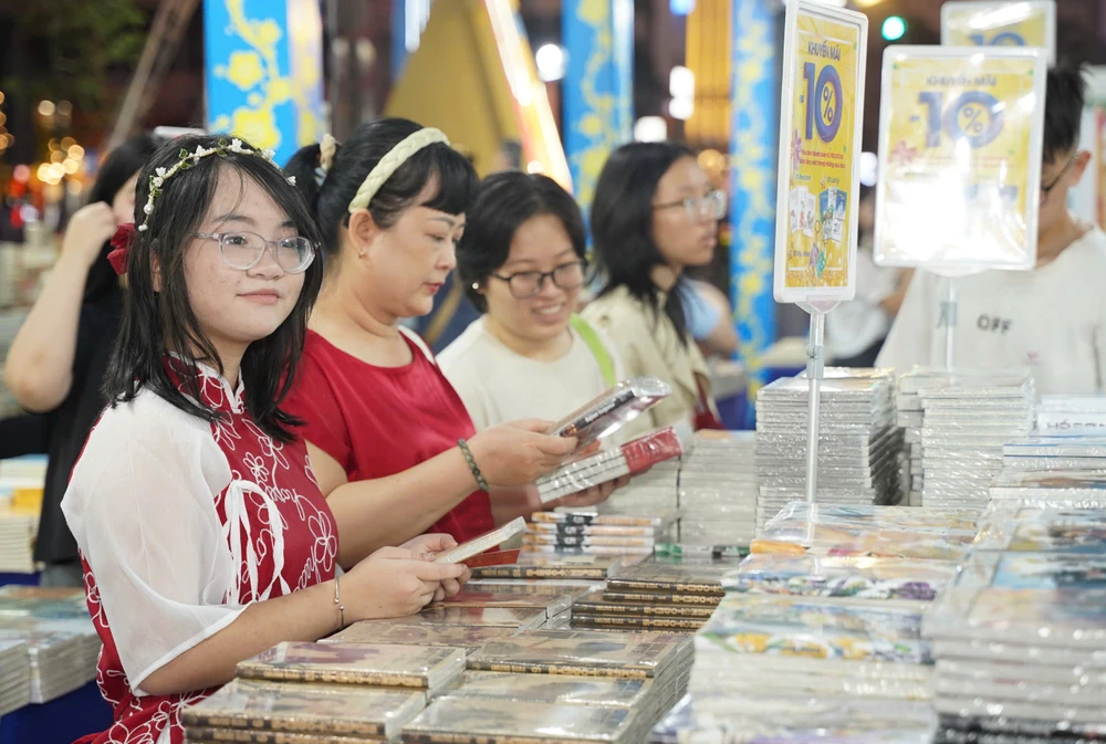 Lễ hội Đường sách Tết Ất Tỵ 2025 (11).jpg