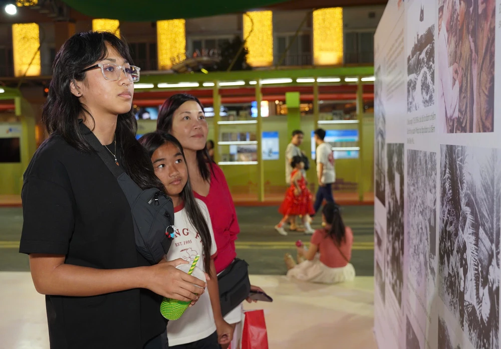 Lễ hội Đường sách Tết Ất Tỵ 2025 (5).jpg