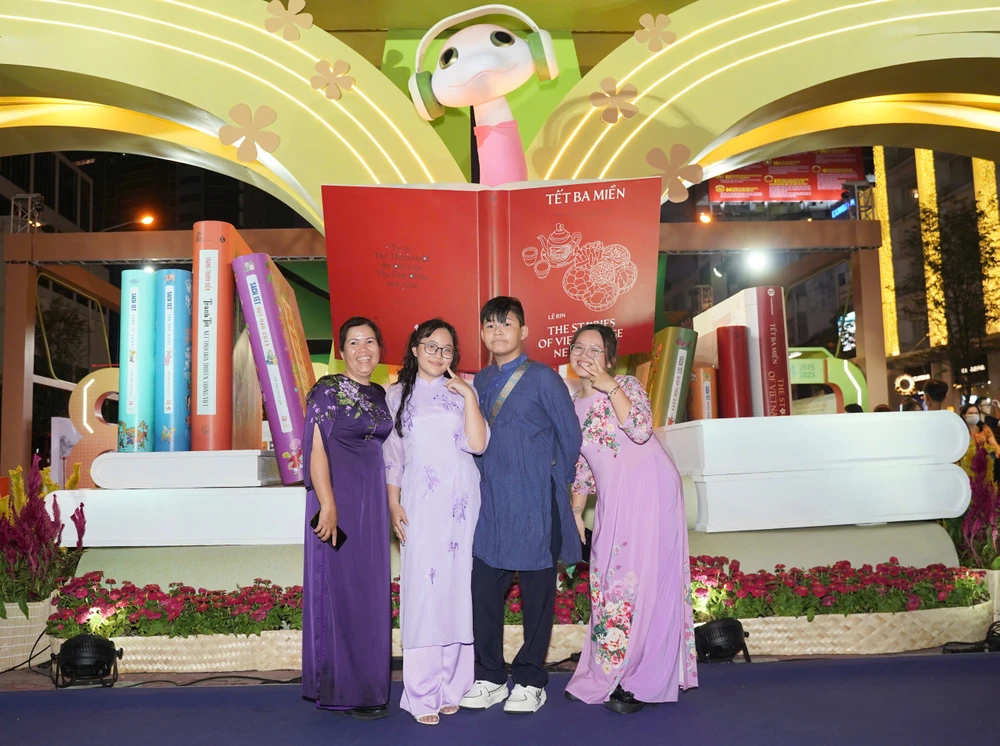 Lễ hội Đường sách Tết Ất Tỵ 2025 (7).jpg