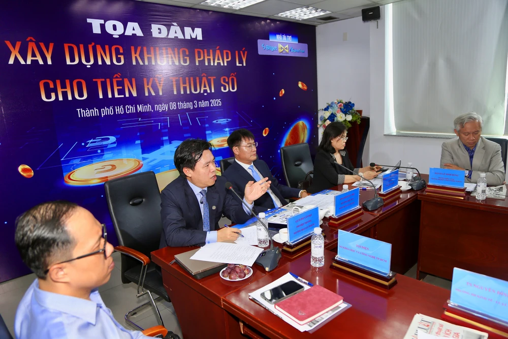 tọa đàm tiền kỹ thuật số (11).jpg