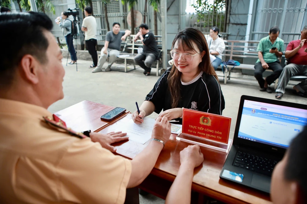 cấp đổi giấy phép lái xe (20).jpg