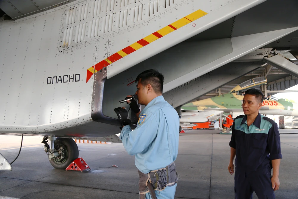 lễ kỷ niệm 30-4 (12).JPG