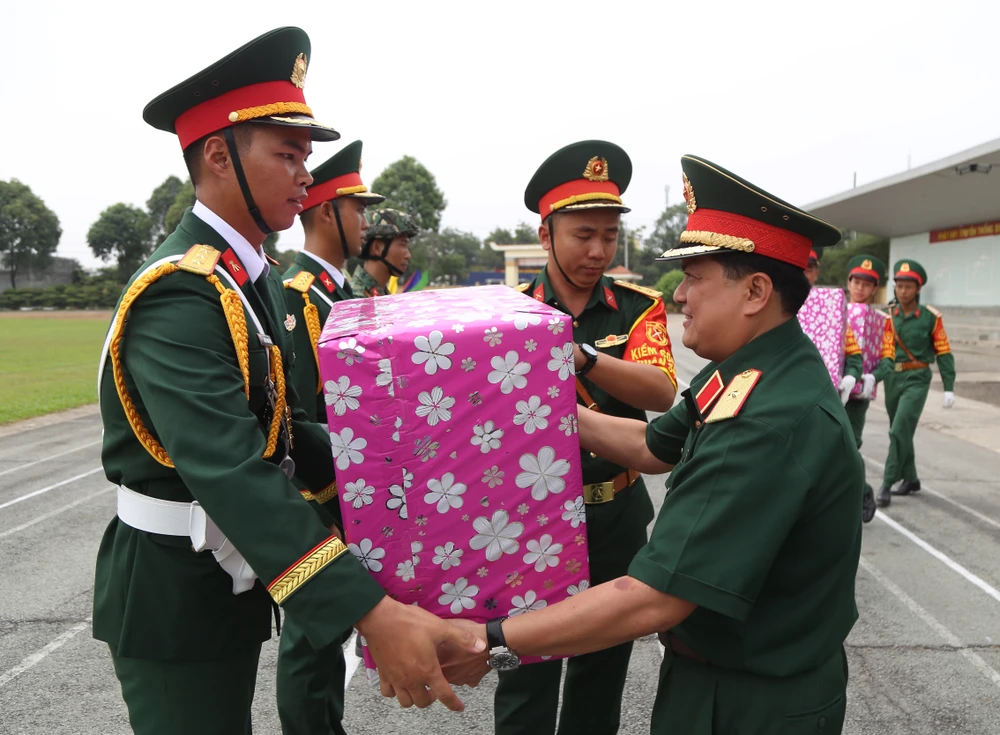 kỷ niệm 30-4 (27).JPG