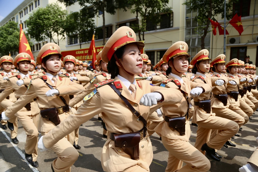 bóng hồng công an nhân dân (2).jpg