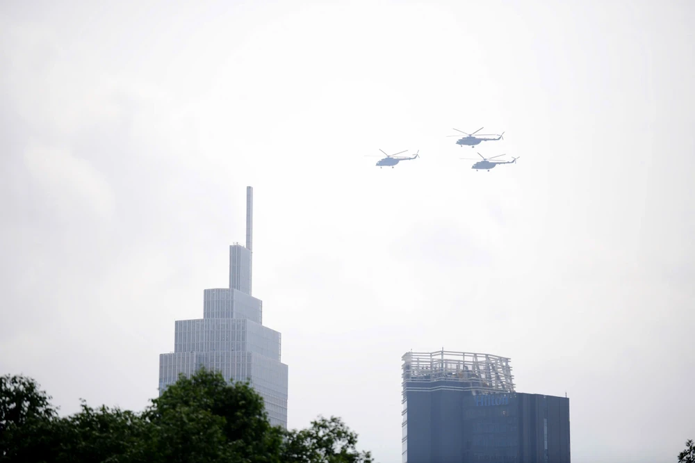 hợp luyện diễu binh (10).jpg