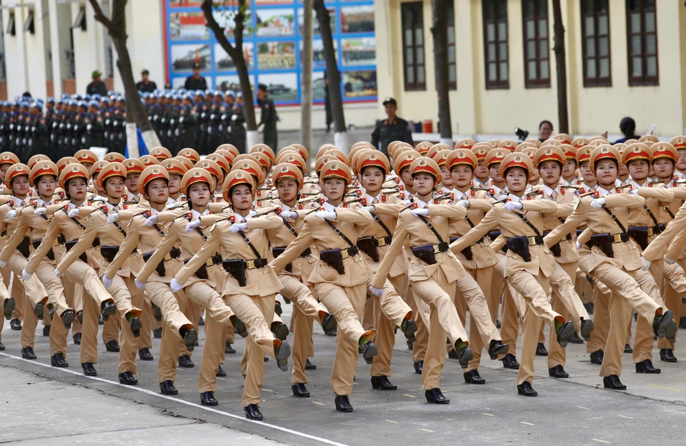 diễu binh 30-4 (1).jpg