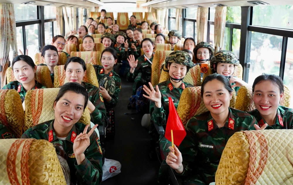 diễu binh 30-4 (10).jpg