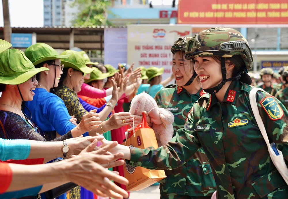 diễu binh 30-4 (13).jpg