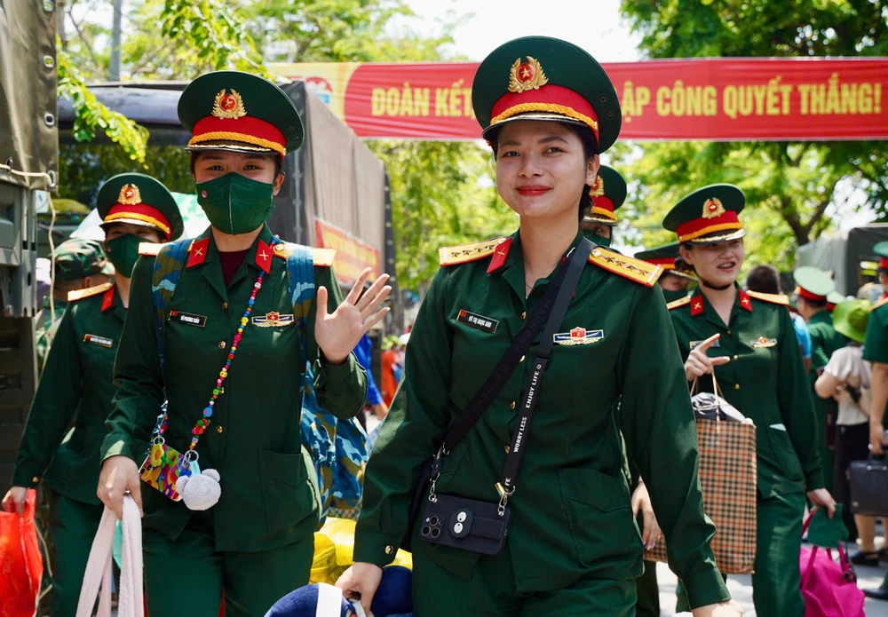 diễu binh 30-4 (2).jpg