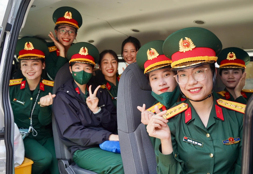 diễu binh 30-4 (6).jpg