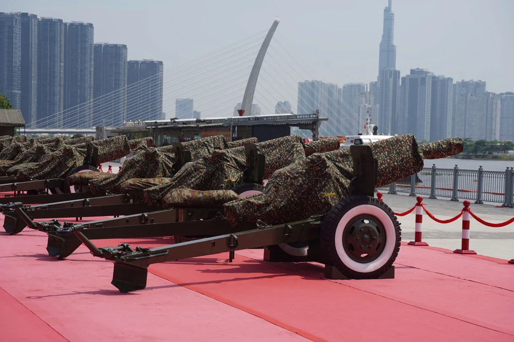 bến bạch đằng.jpg