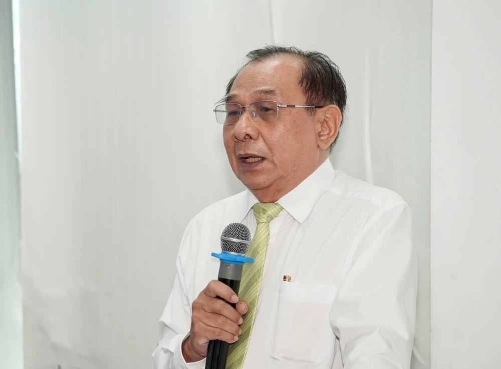 ngành yến sào.jpg
