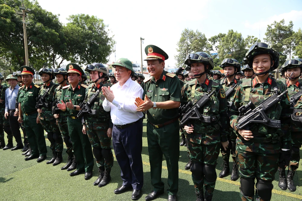 diễu binh 30-4 (13).JPG