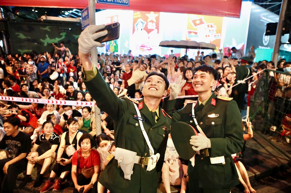 diễu binh 30-4 (11).jpg