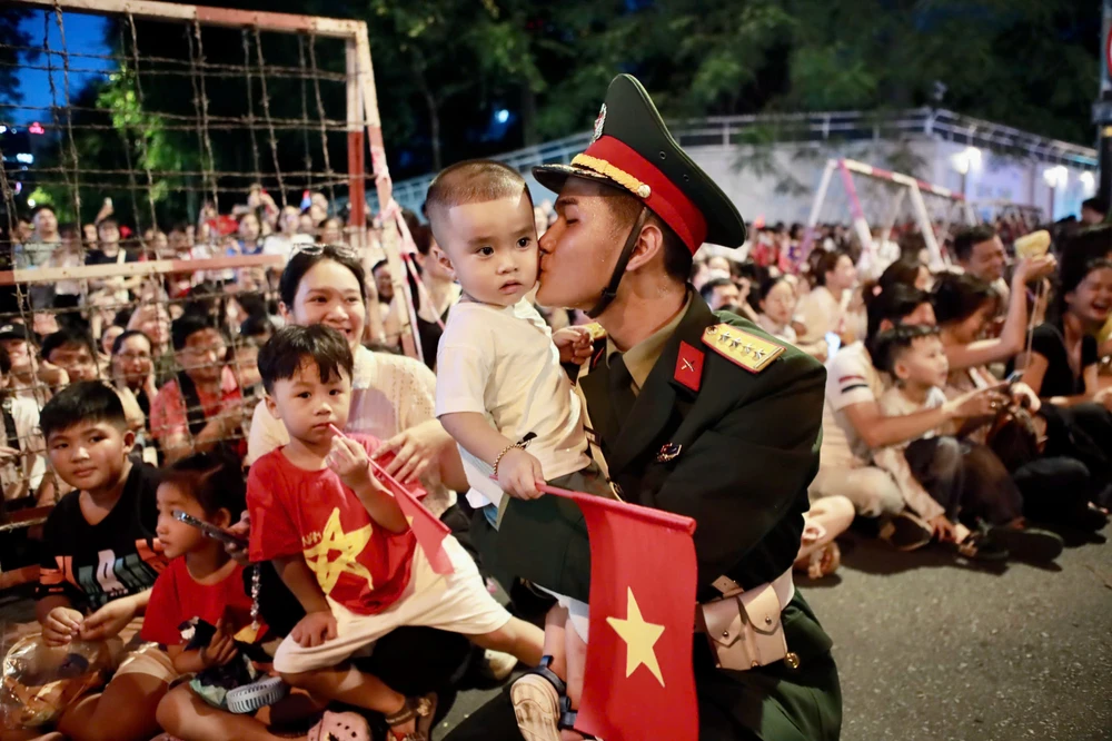 diễu binh 30-4 (16).jpg