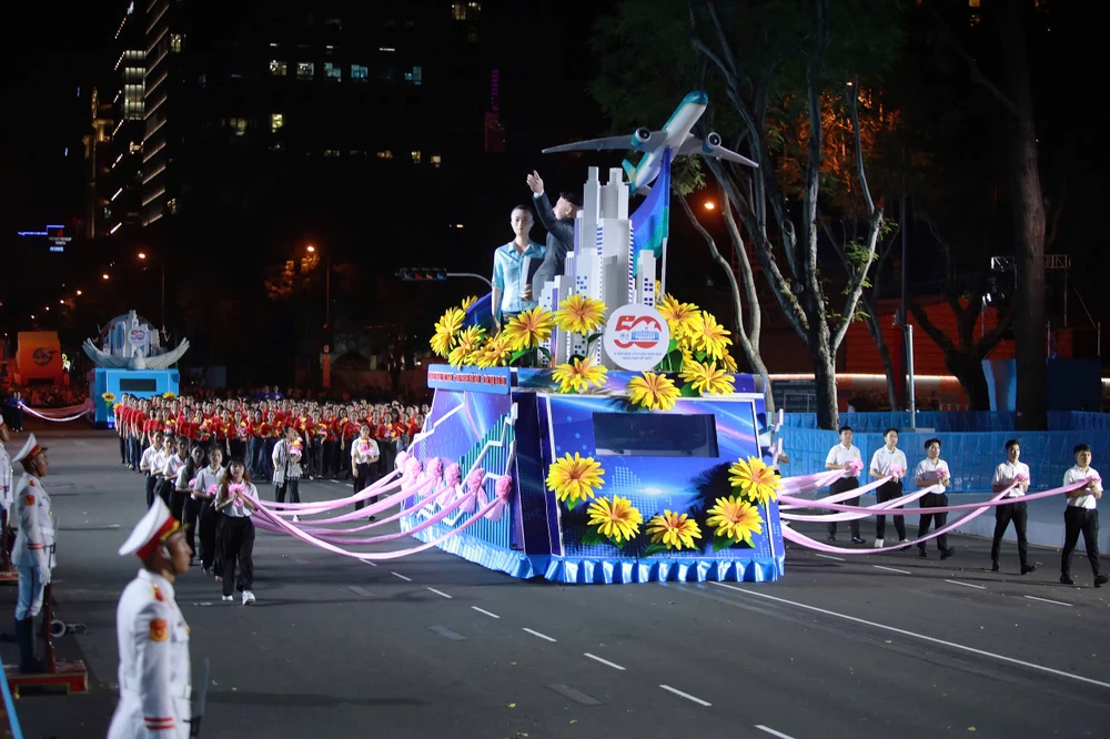 diễu binh 30-4 (50).jpg