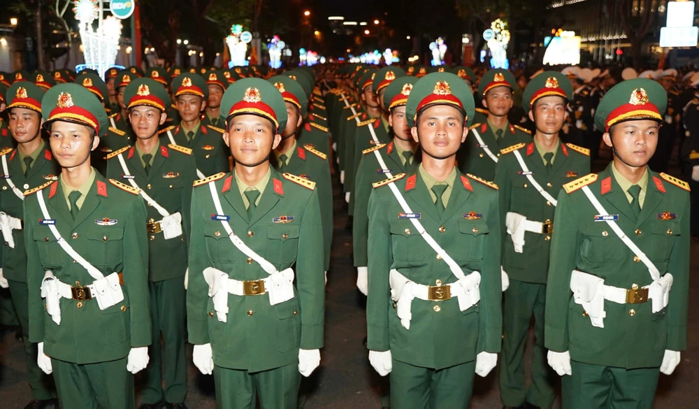 diễu binh 30-4.jpg