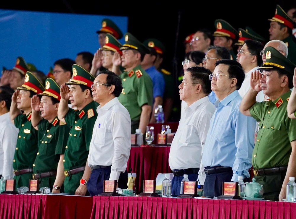 diễu binh 30-4 (19).jpg