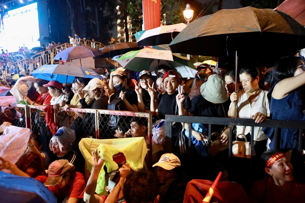 diễu binh 30-4 (3).jpg