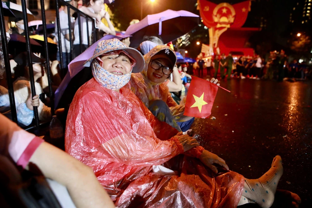 diễu binh 30-4.jpg