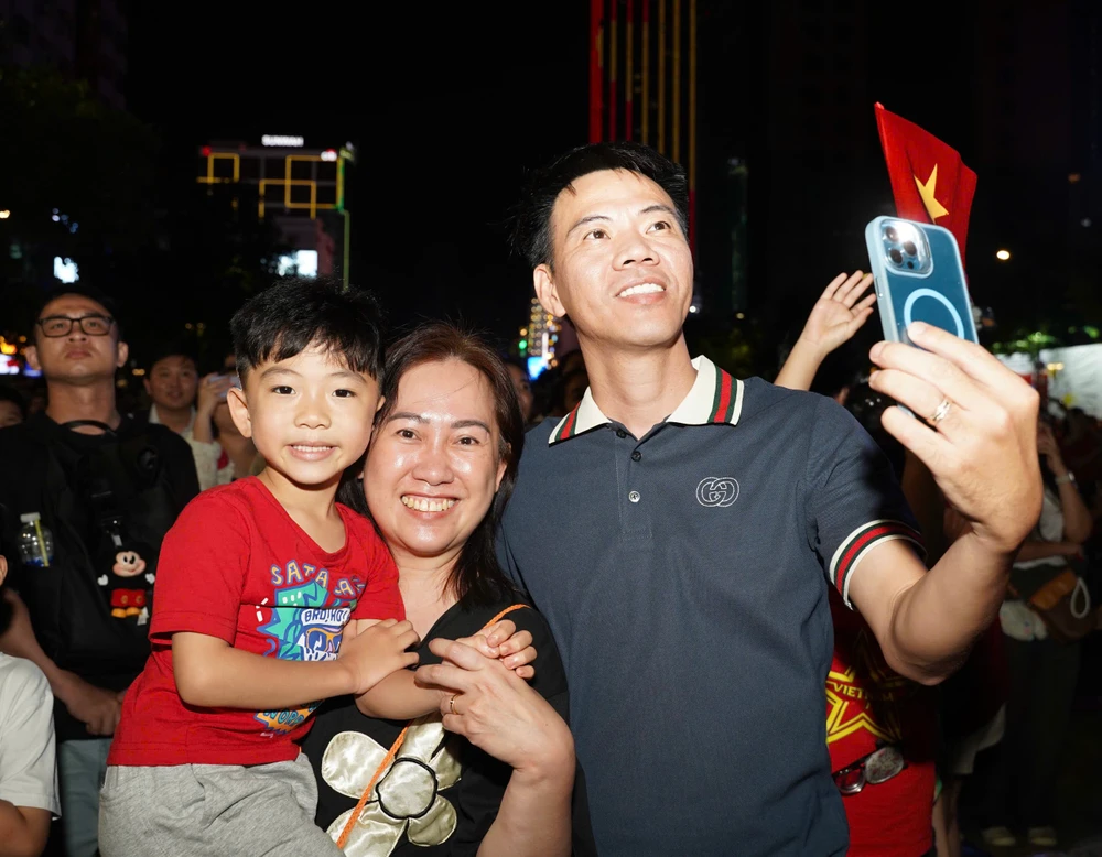 đại lễ 30-4 (10).jpg