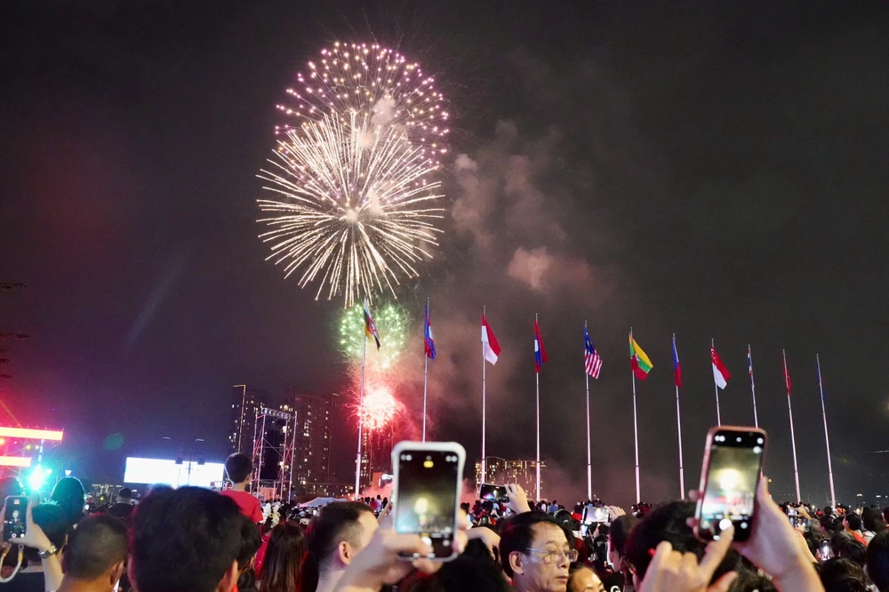 đại lễ 30-4 (7).jpg