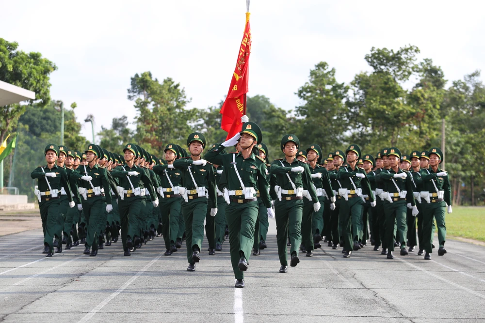 diễu binh 30-4 (3).JPG