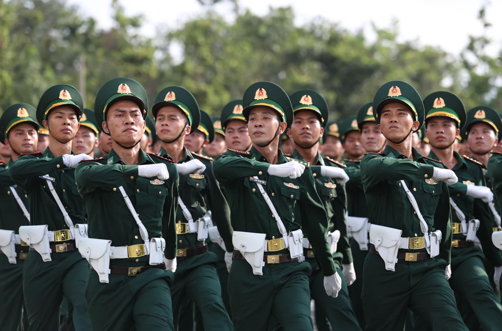 diễu binh 30-4 (4).JPG