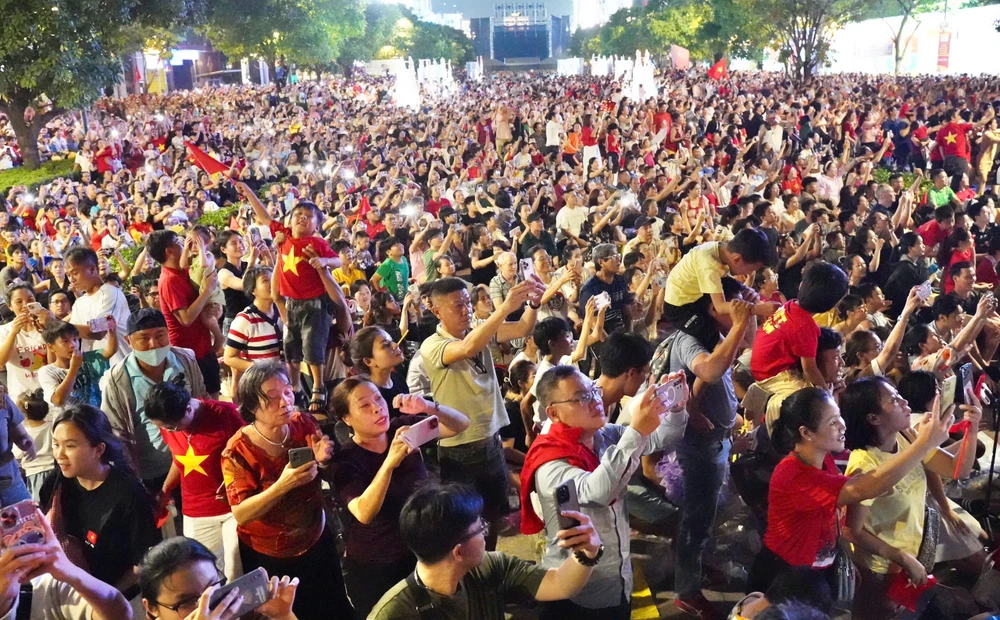 đại lễ 30-4 (3).jpg