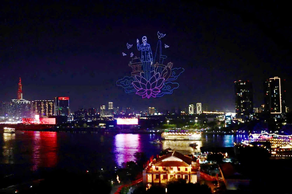 đại lễ 30-4 (5).jpg