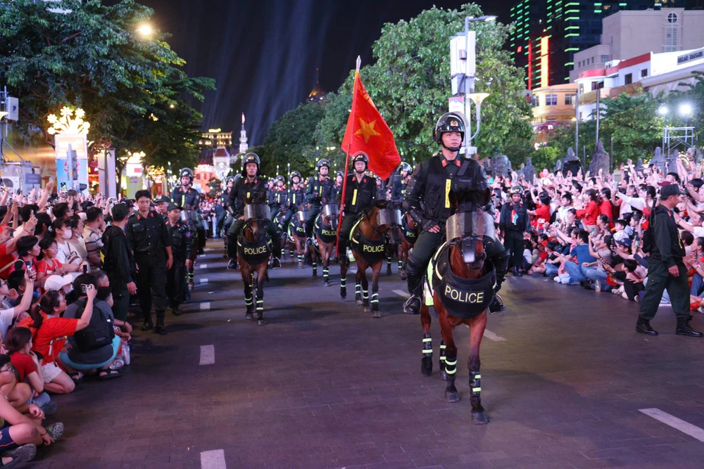 đại lễ 30-4 (1).jpg