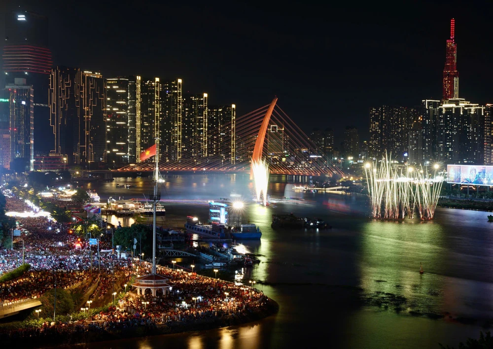 đại lễ 30-4 (16).jpg