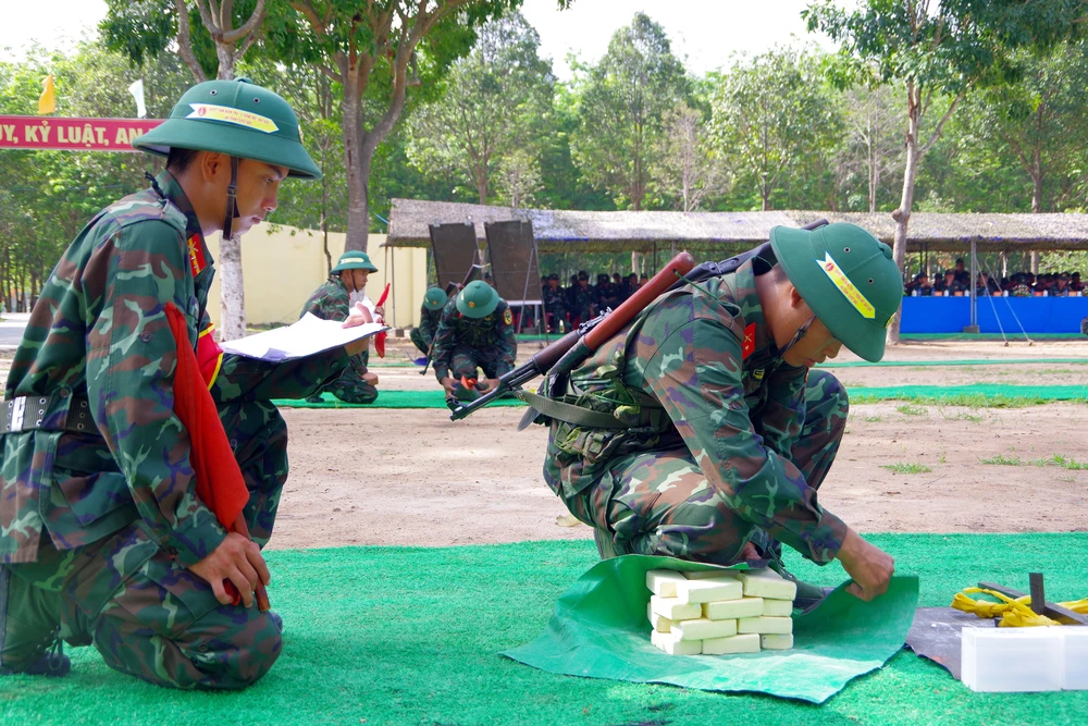 3 tiếng nổ (7).JPG