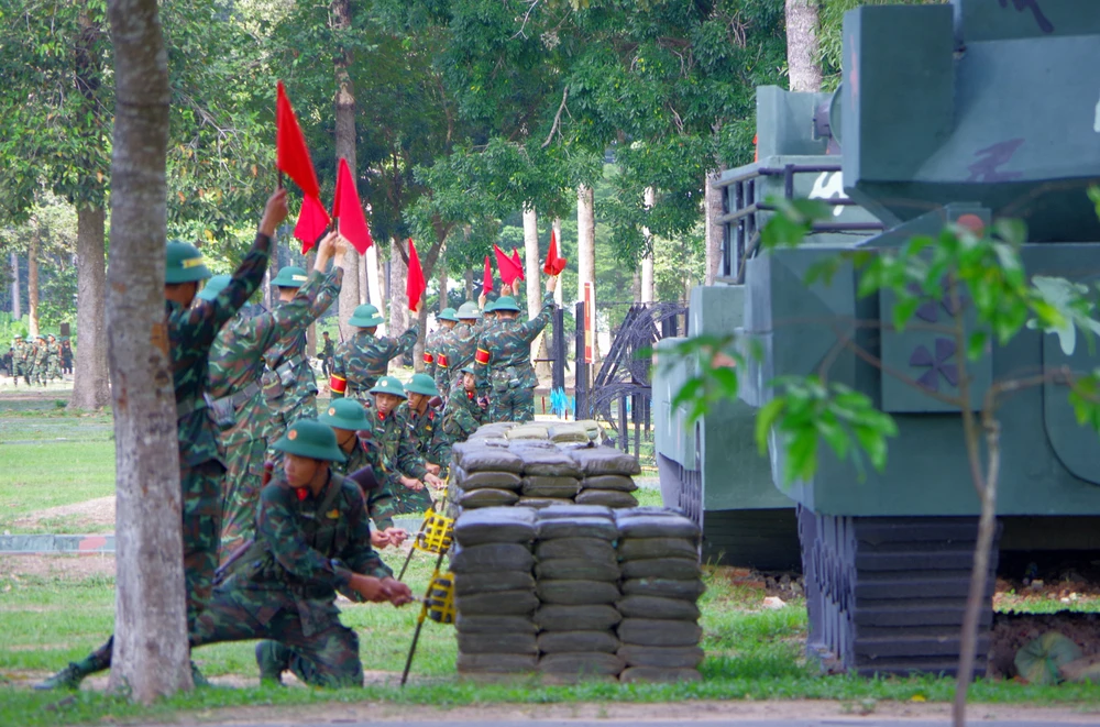 3 tiếng nổ (8).JPG