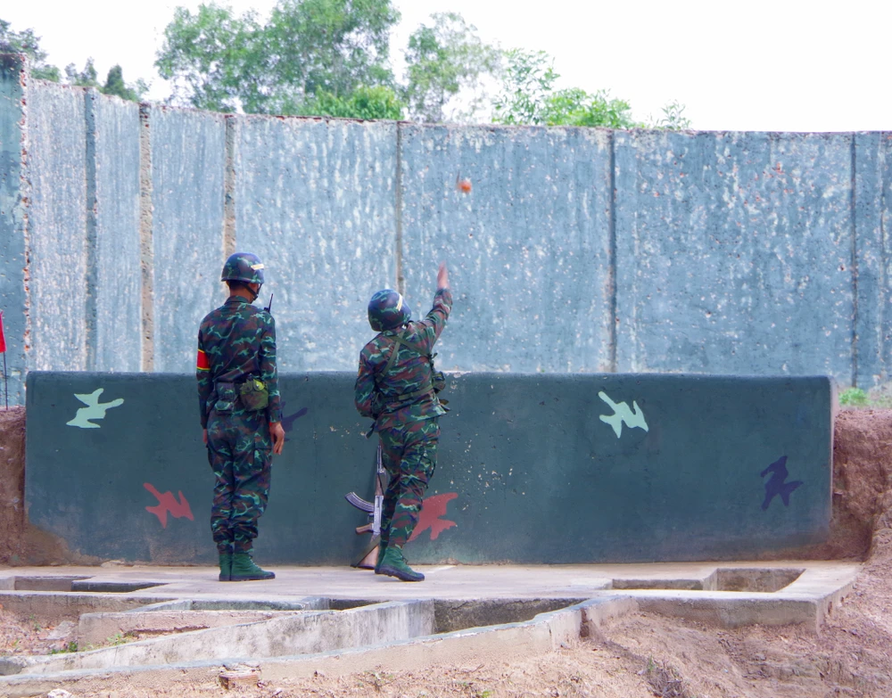 3 tiếng nổ (9).JPG