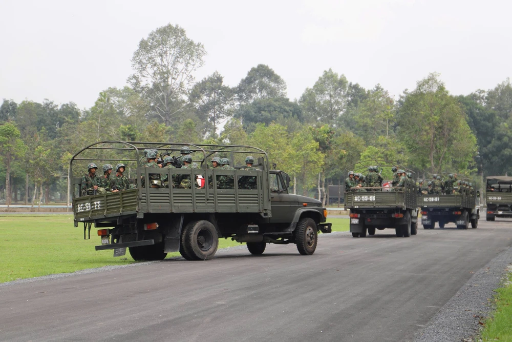 sẵn sàng chiến đấu (9).jpg