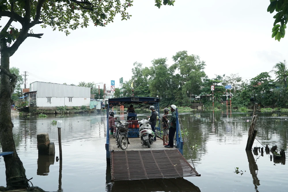 ông bảy đò (5).JPG