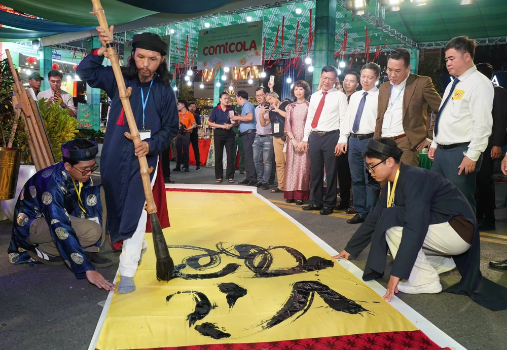 đường sách tết (8).jpg