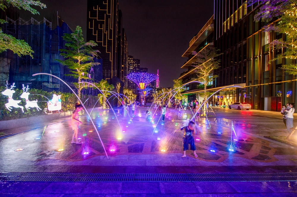 TP.HCM về đêm (2).jpg