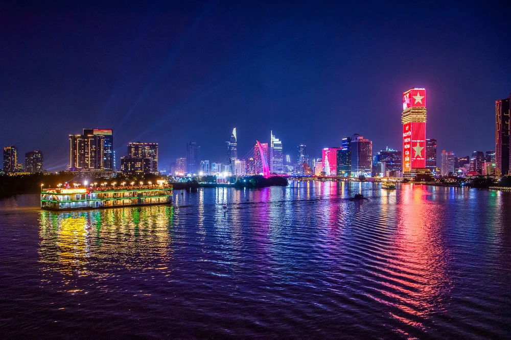 TP.HCM về đêm (7).jpg