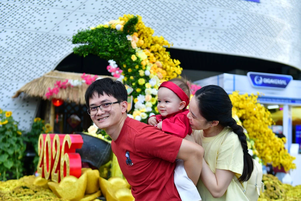 NGỰA BA NHONG NHONG_NGUYỄN XUÂN HƯƠNG.jpg