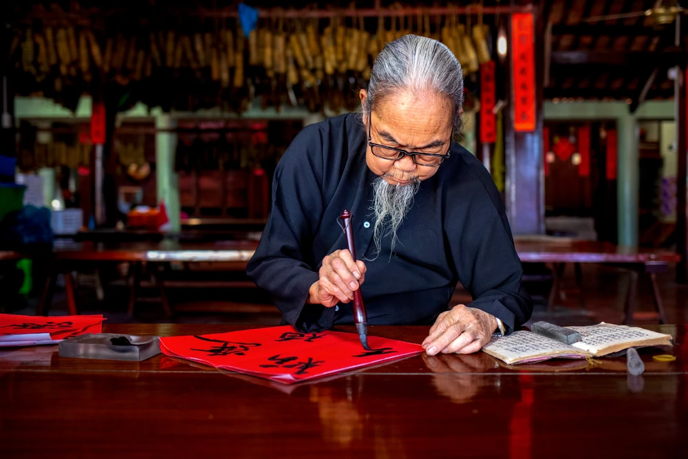 nhà lớn long sơn (2).jpg