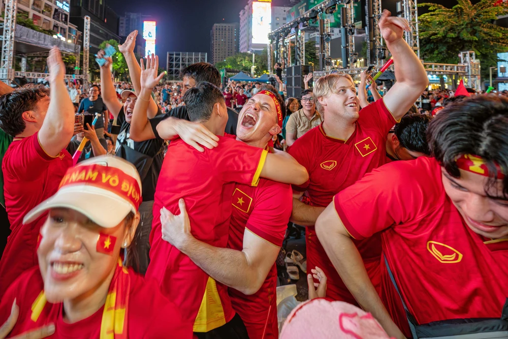 sắc màu mới (5).jpg