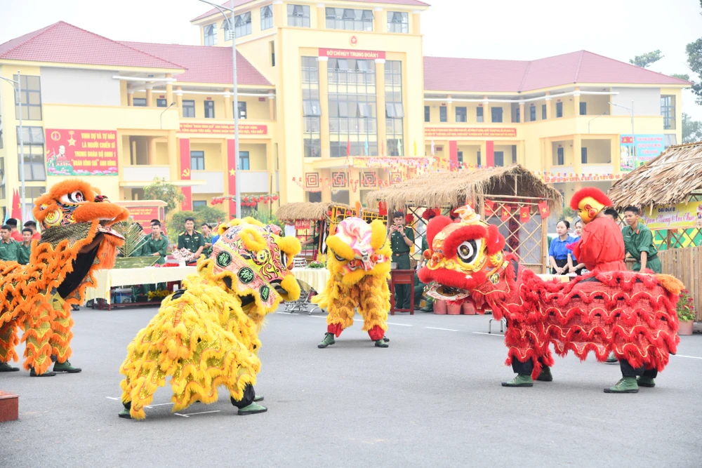 sắc màu mới (7).jpg